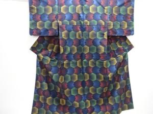 未使用品　変わり亀甲模様織り出し手織り紬着物